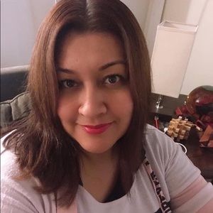 Meet your Posher, Diana